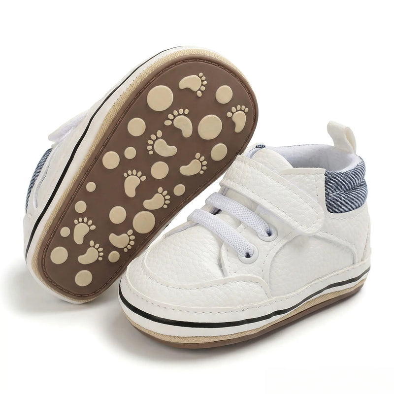 Baby Walking Shoes Infant First Walker Sneakers Lightweight Non-Slip Soft Sole Newborn Crib Shoes Warm Comfortable for Newborn Infants Toddlers 0-18 Months